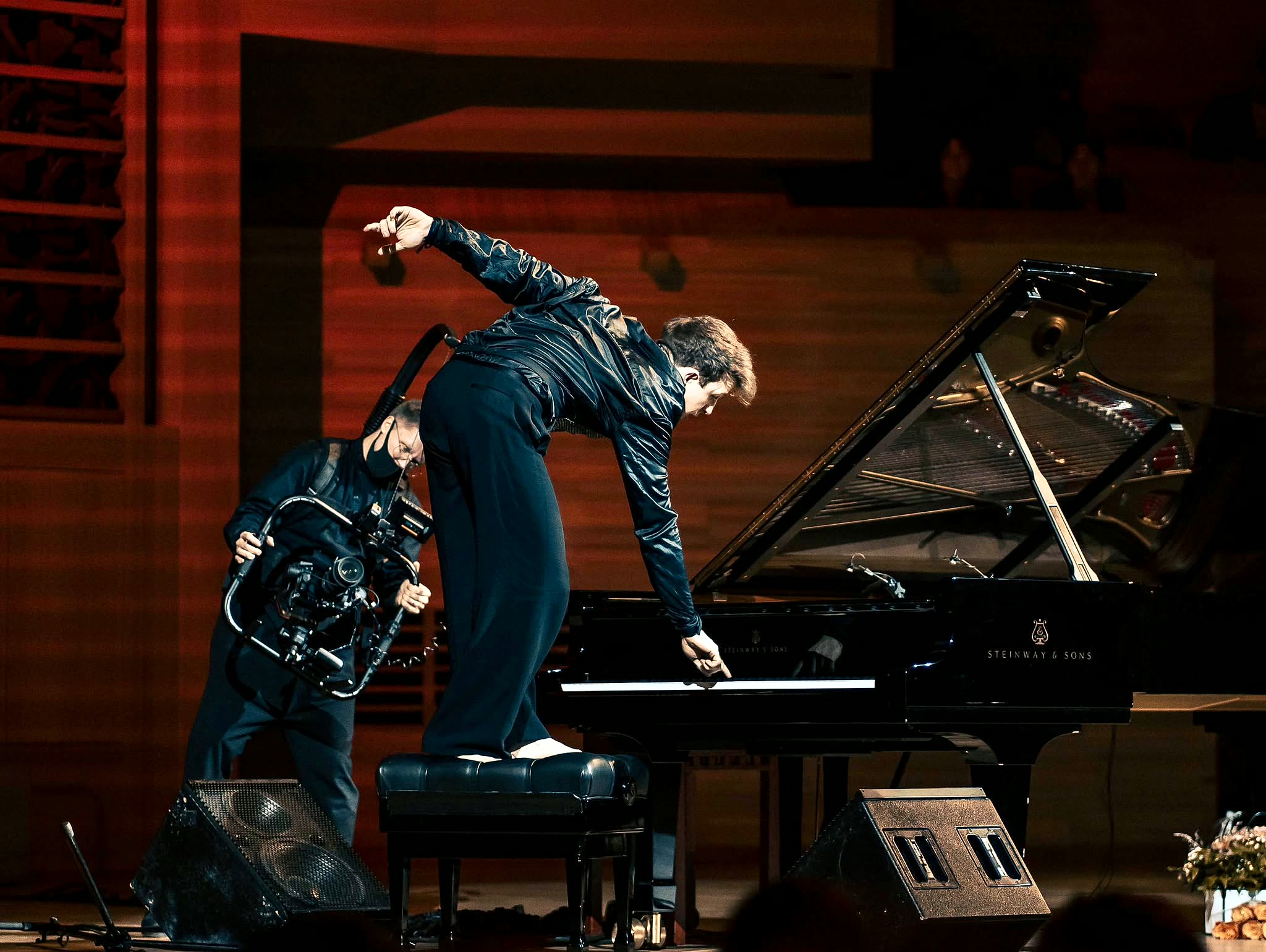 Stephen Ridley at the piano